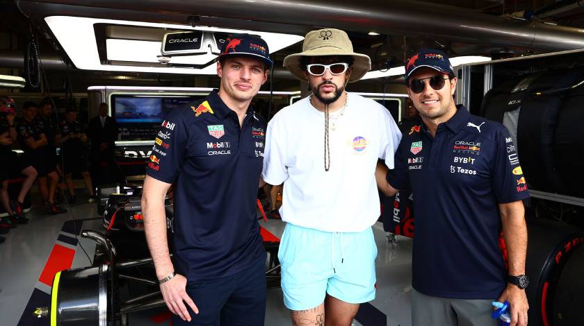 ¡Junto a Verstappen y 'Checo' Pérez! Bad Bunny visita al equipo de Fórmula 1 Red Bull Racing