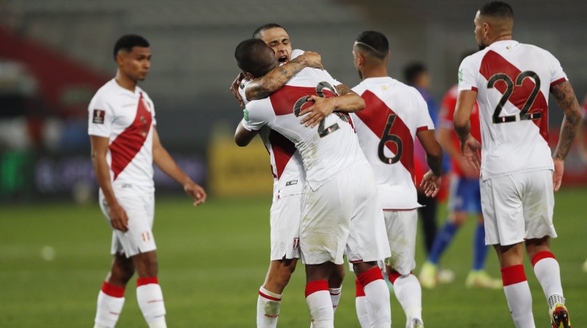 Los jugadores que repiten del último encuentro entre Perú y Chile por Clasificatorias