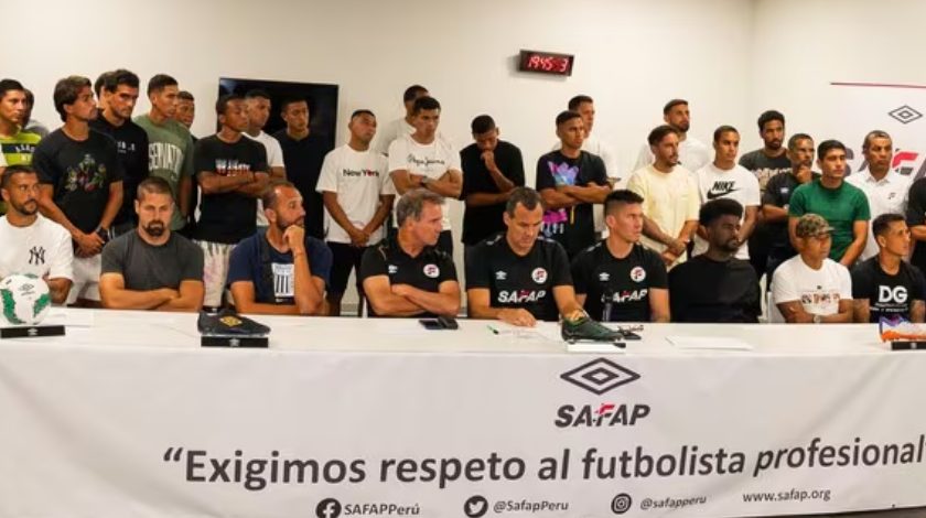 El motivo por el que los futbolistas de la Liga1 evalúan renunciar a la Selección Peruana