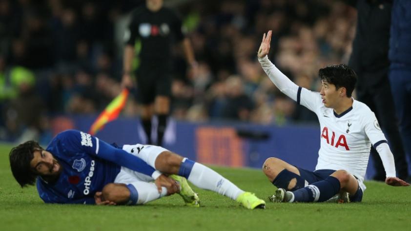 "Esperamos una recuperación completa": el comunicado de Everton tras la terrible lesión de André Gomes (IMÁGENES FUERTES)