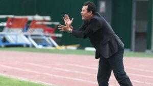 Juan Reynoso elegido el mejor técnico de la jornada inicial en México
