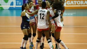 Perú venció 3 - 1 a Trinidad y Tobago en el Dibós