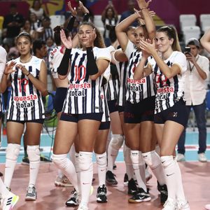Alianza Lima se enfrentó a Regatas para definir al último finalista de la Liga Nacional Superior de Vóley Femenino.