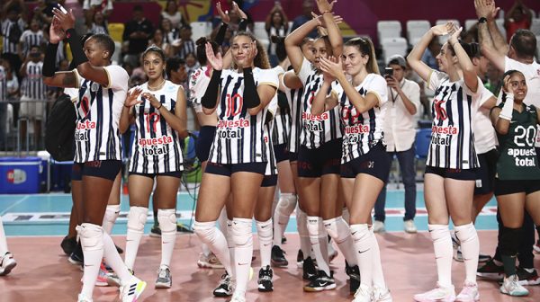 Alianza Lima se enfrentó a Regatas para definir al último finalista de la Liga Nacional Superior de Vóley Femenino.