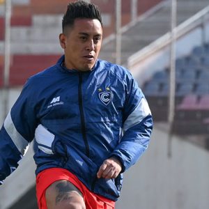 Christian Cueva pudo debutar de manera oficial en el duelo ante UTC de Cajamarca por la jornada 10 del Torneo Clausura 2024.