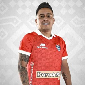 Por medio de un comunicado en redes sociales, Cienciano anunció que Christian Cueva se quedará en el cuadro cusqueño.