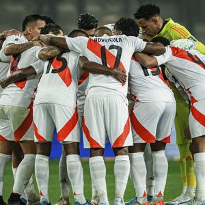 La selección peruana se medirá ante Ecuador en Quito por la octava jornada de las Clasificatorias rumbo al Mundial 2026.