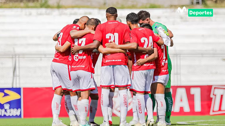 En medio del mal momento que atraviesa Unión Comercio, una noticia sorprendió a la hinchada, ya que nueve jugadores fueron despedidos.