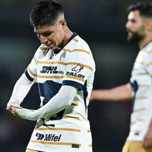 El volante de la selección peruana convirtió el gol del triunfo en el enfrentamiento entre Pumas UNAM y Querétaro por la Liga MX.