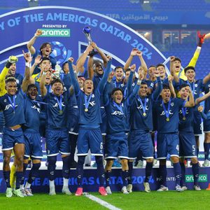 El equipo mexicano se impuso 3-0 al vigente campeón de la Copa Libertadores en el duelo por los cuartos de final de la Copa Intercontinental.