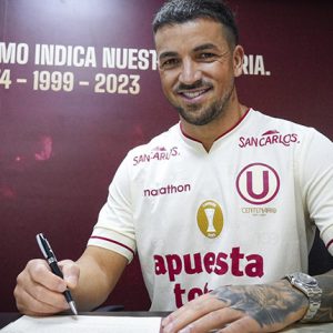 El atacante de 34 años seguirá vistiendo la camiseta ‘crema’ para la temporada 2025 y disputará la fase de grupos de la Copa Libertadores.