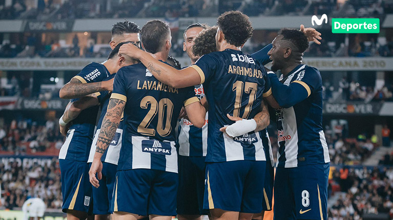 Alianza Lima igualó 1-1 con LDU Quito en el marco de la "Noche Blanca 2025", la presentación oficial del equipo ecuatoriano.