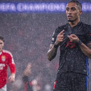 En un partido frenético el Barcelona logró una remontada histórica en Lisboa ante el Benfica, con un marcador final de 5-4.