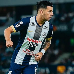 Pablo Ceppelini dejó una grata impresión en su debut con Alianza Lima en el empate 1-1 ante LDU de Quito en Ecuador.