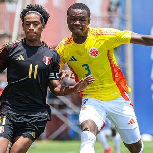 La selección peruana Sub-17 disputó su primer partido amistoso del año frente a Colombia en las instalaciones de la Videna.