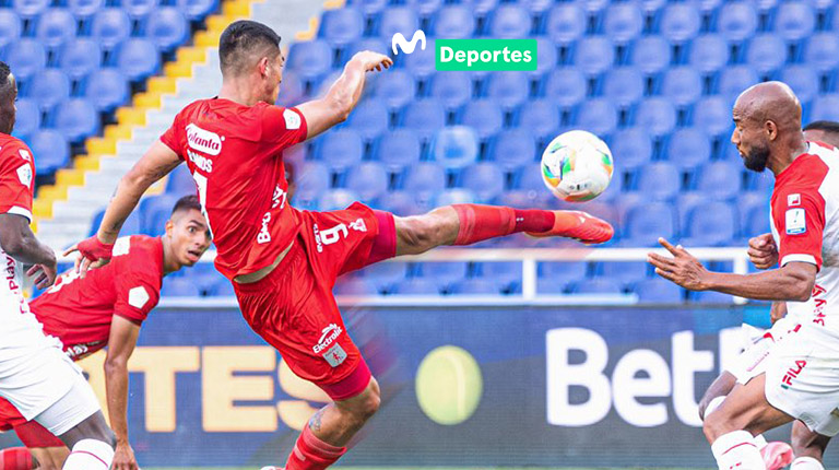 Luis Ramos tuvo un> debut auspicioso con América de Cali en la victoria 2-0 sobre Independiente Santa Fe.